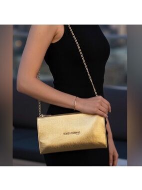 Dolce & Gabbana The One Golden Pouch On Chain New Authentic
